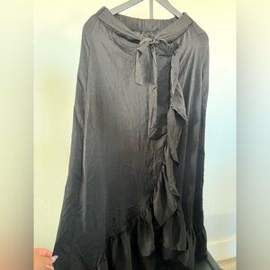 Francesca's Collections Charcoal Maxi Skirt